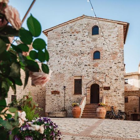 Borgo Petroro Todi Exterior foto