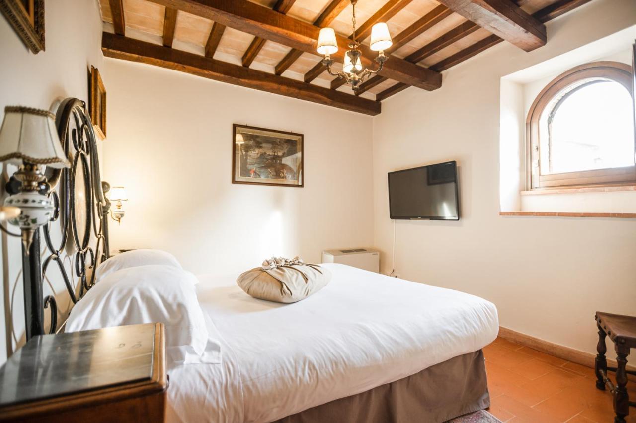 Borgo Petroro Todi Exterior foto
