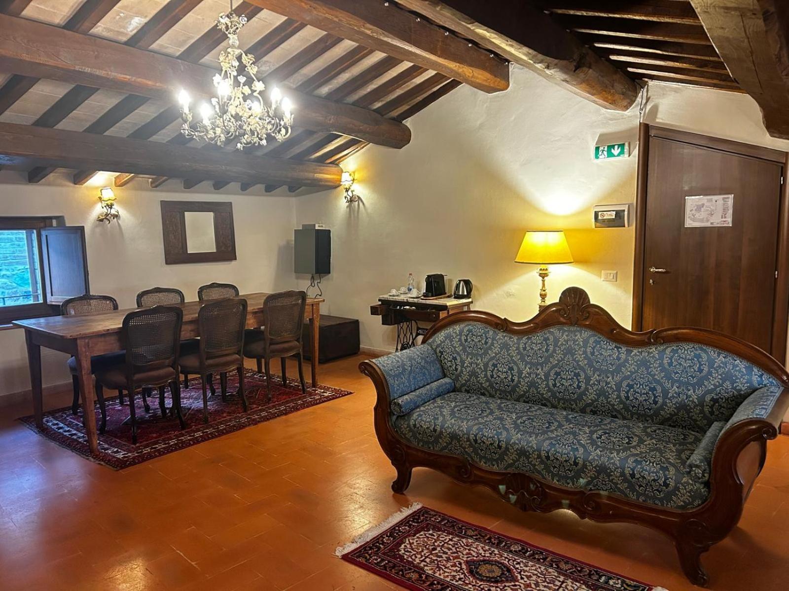 Borgo Petroro Todi Exterior foto